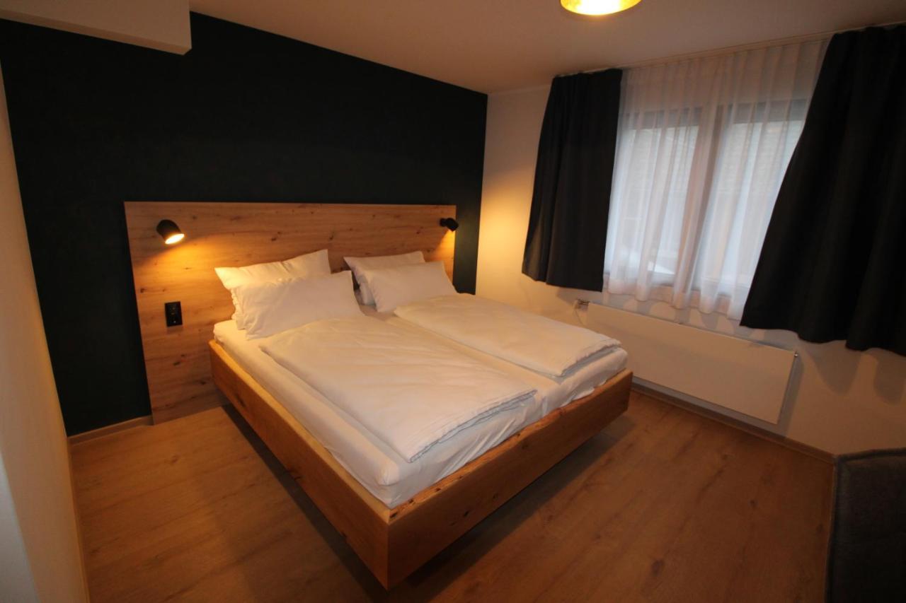 Der Hirsch Hotel มอนเชา ภายนอก รูปภาพ