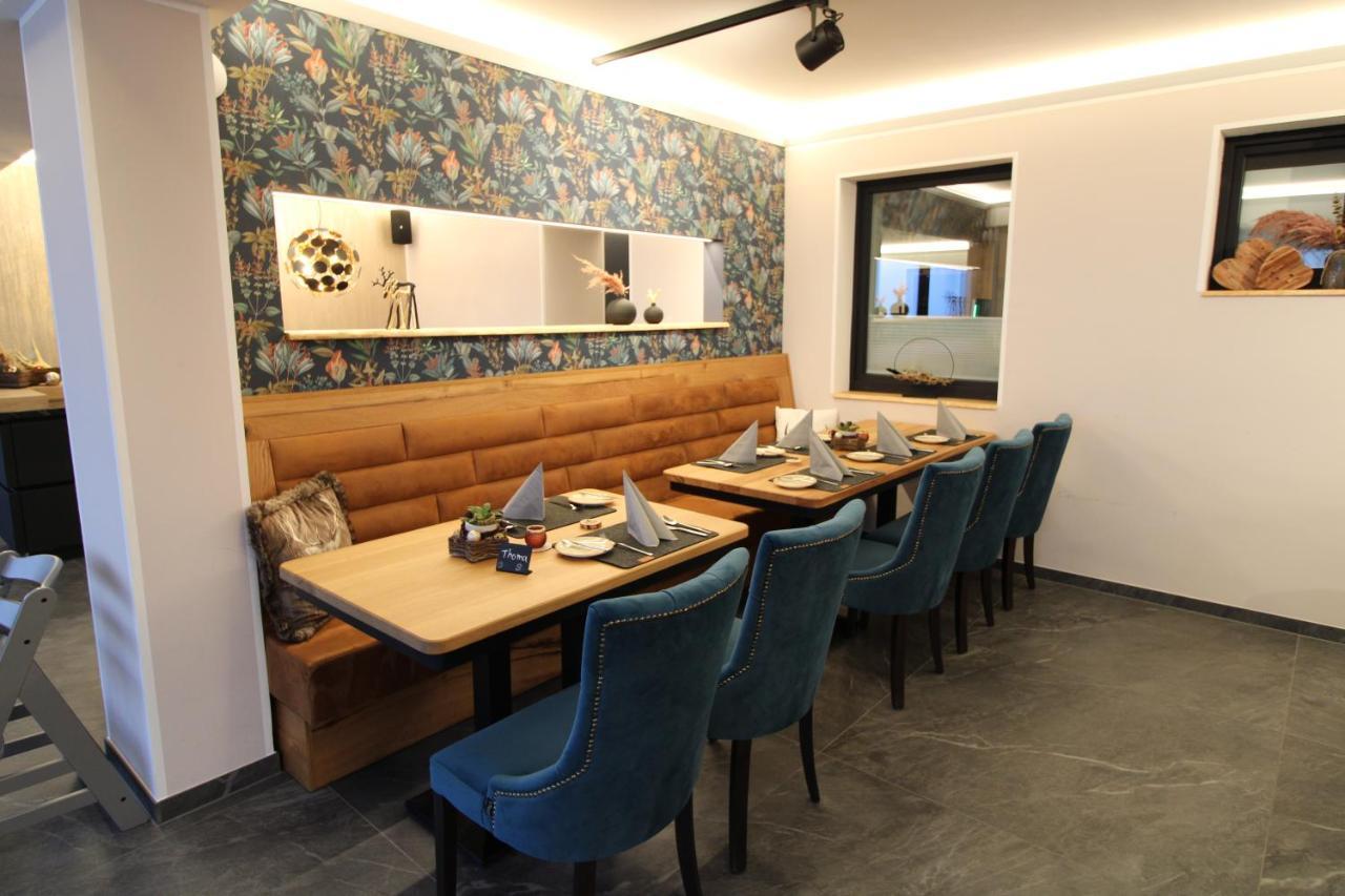 Der Hirsch Hotel มอนเชา ภายนอก รูปภาพ